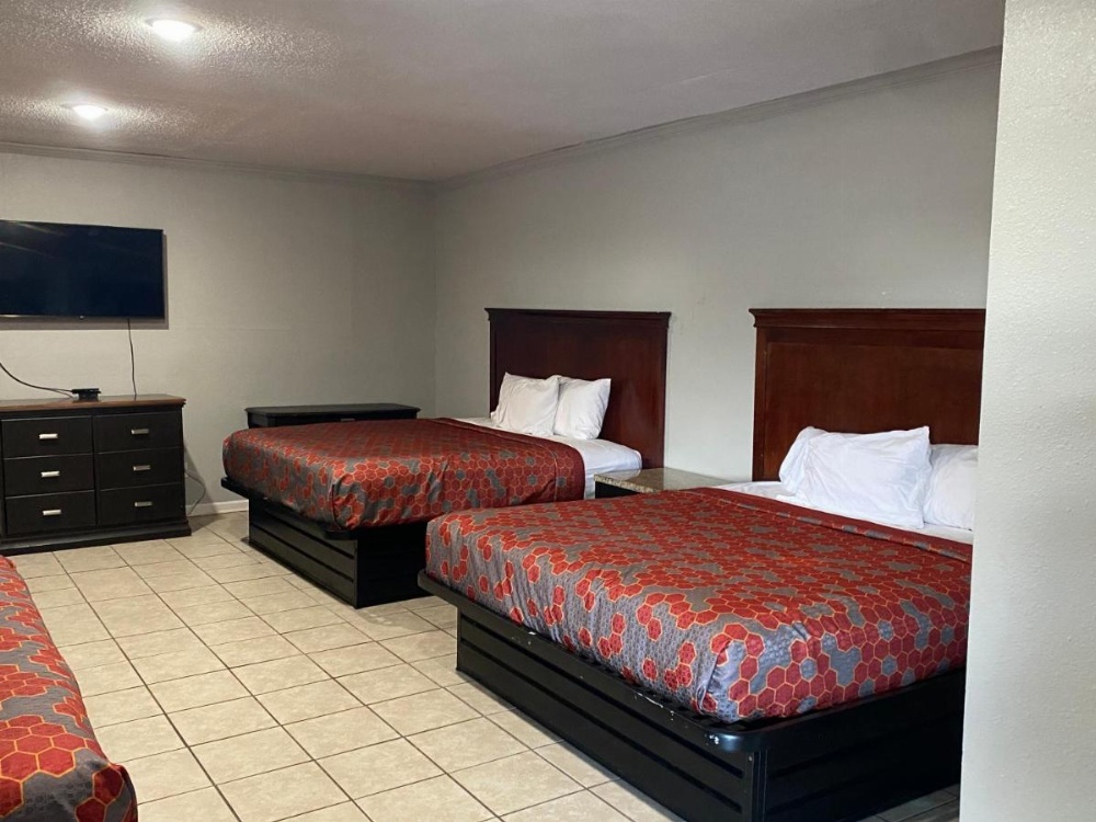 Triple Room with Bathroom